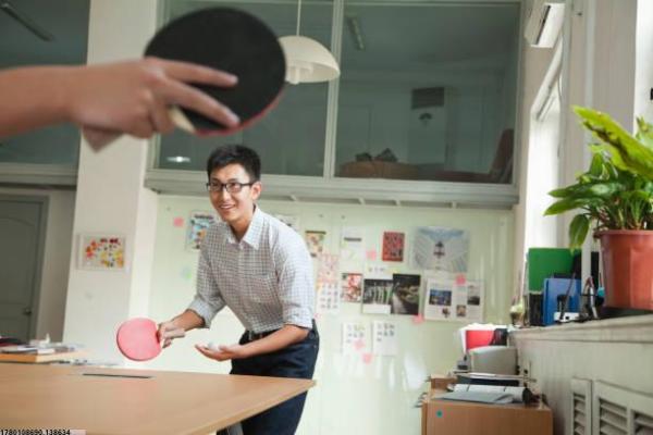 体育培训班归属与管理机构解析